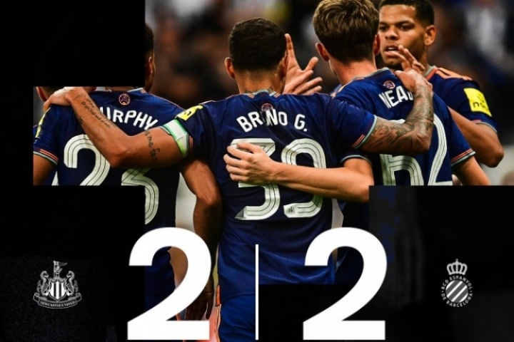 足壇第一悲情紐卡買(mǎi)人遭9連拒+季前賽5戰(zhàn)0勝+伊薩克罷訓(xùn)