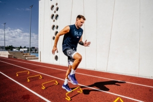 東契奇健身減肥？阿里納斯：我看是打了一針見效的減肥藥