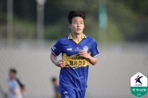 一周不到！孫準(zhǔn)浩5天前被任命為忠南牙山隊(duì)長，昨日已被撤掉袖標(biāo)