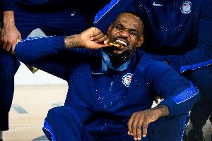 奧運(yùn)MVP+奪金湖人官推：一年前 詹姆斯在巴黎大殺四方