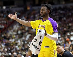 湖記：考慮到球隊(duì)陣容升級(jí) 布朗尼新賽季應(yīng)該會(huì)繼續(xù)呆在南灣湖人