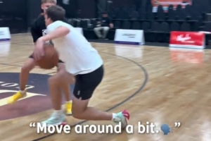 相當(dāng)絲滑！里夫斯社媒曬訓(xùn)練視頻：突破干拔各種秀技術(shù)