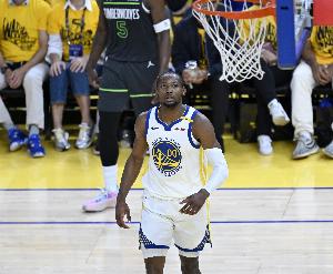 Slater：庫明加方提出了一份3年8200萬美元的續(xù)約合同 但勇士拒絕