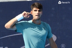 阿爾卡拉斯連續(xù)四年收獲50勝，上一位達(dá)成此成就的還是德約科維奇