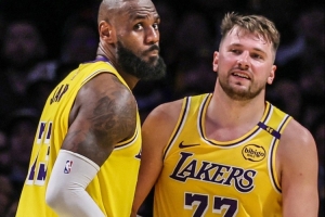 湖人新賽季賽程：34場(chǎng)全美直播 揭幕戰(zhàn)VS勇士 1月底迎魔鬼8連客