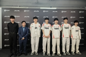 AL賽后群訪 教練：第二輪復(fù)仇很開心 但是隊(duì)伍重心還是放在季后賽