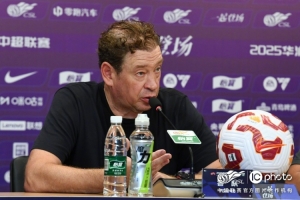 斯盧茨基：進(jìn)攻創(chuàng)造了不少機(jī)會(huì)但都沒(méi)把握住，后續(xù)一切皆有可能