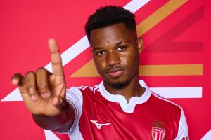 至今1場(chǎng)未上22歲法蒂在摩納哥1個(gè)多月0出場(chǎng) 落選法甲首輪名單