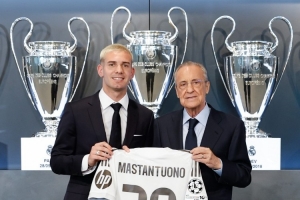 trivela：皇馬將馬斯坦托諾注冊到二隊(duì)，被質(zhì)疑為是鉆法規(guī)的空子