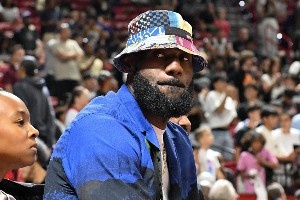 現(xiàn)役穩(wěn)進名人堂？詹杜庫炮登100% 威六眉七 湯追有望 新科MVP上榜