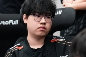 原來我才是大腿嗎？Xiaoxu獲勝兩局戰(zhàn)績高達(dá)17/2/11