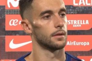 遭鞋釘踹臉巴薩門將加西亞右臉腫了個大包，賽后清晰可見