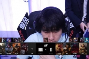 網友分析為何ELK會亮小丑：本來只想偷亮一下 沒想到iG英雄選太快