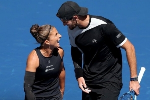 打進4強！瓦瓦索里：我們?yōu)樗形茨軈⒓用谰W(wǎng)混雙的雙打選手而戰(zhàn)