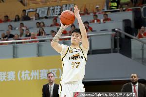 直播吧：遼寧將處理張鎮(zhèn)麟去留問題 已有部分球隊有意