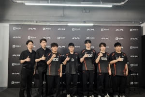 EDG賽后群訪 教練：一場失利可以讓我們更清楚的找到自己定位