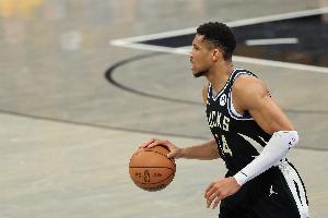 博格丹：字母哥擁有純粹的運(yùn)動(dòng)天賦 你在他面前不能犯錯(cuò)