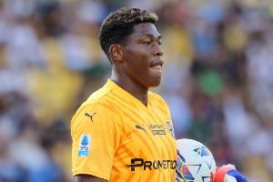 鈴木彩艷：我現(xiàn)在完全專注于帕爾馬，并且正在為新賽季做準(zhǔn)備