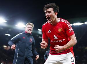 馬奎爾贊庫(kù)尼亞、姆伯莫：很有速度和強(qiáng)度，是真正的現(xiàn)代邊鋒