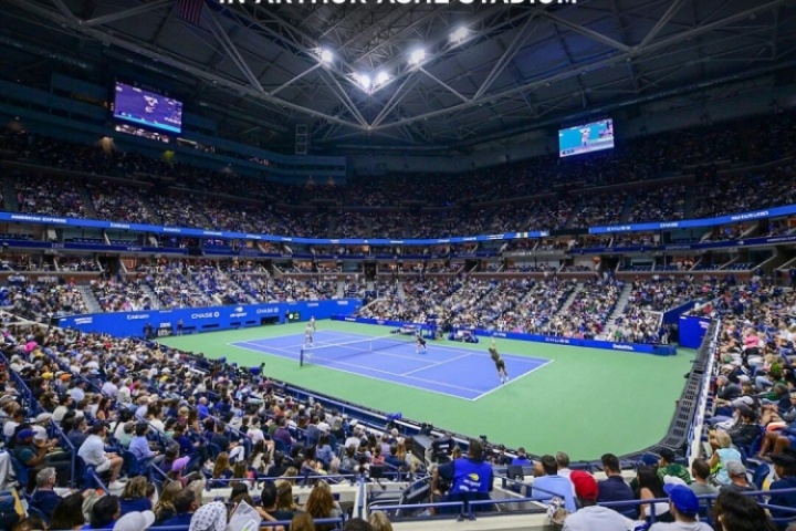 7.8萬觀眾創(chuàng)紀(jì)錄記者曬郵件：美網(wǎng)叫人填補空座 避免轉(zhuǎn)播拍到