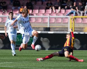 記者：熱刺將帕斯列為引援候選，已與球員所有者皇馬&科莫接觸