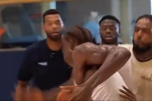 歐洲步上籃&急停跳投&轉身拋投 艾頓休賽期訓練展現進攻萬花筒