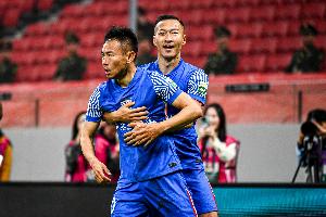 東體：絕境“超神”再救申花，于漢超每次進攻都全力沖刺