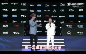 這么直接？？？賽后采訪Light：快季后賽了 可能要靠京東回一下血