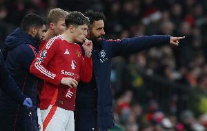 電訊報(bào)：切爾西與曼聯(lián)即將敲定加納喬的轉(zhuǎn)會(huì)，總價(jià)最高超4000萬(wàn)鎊