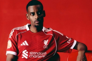 佩蒂特談伊薩克：合同已經(jīng)毫無意義了，七年長(zhǎng)約也可能是廢紙一張