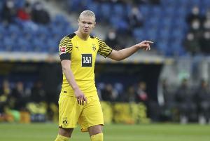 法爾克新書談哈蘭德當(dāng)年轉(zhuǎn)會內(nèi)幕：拜仁想以破紀錄的價格簽下他