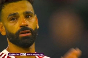 薩拉赫：當KOP看臺開始唱若塔的贊歌，我的情緒控制不住崩潰了