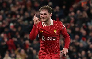 阿媒：因首趟航班延誤錯過轉(zhuǎn)機，麥卡利斯特尚未抵達阿根廷報到