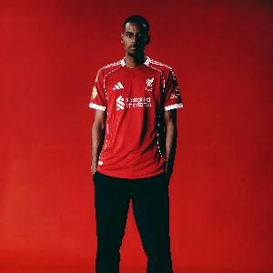 馬不停蹄！加盟利物浦后，伊薩克首次參加瑞典國家隊(duì)訓(xùn)練