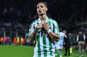 只是備選！羅馬諾：拜仁關(guān)窗前確實(shí)詢問過安東尼，但并沒有報價