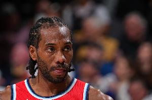 名記：整個(gè)聯(lián)盟都對(duì)小卡事件很憤怒 要求NBA深入調(diào)查&嚴(yán)懲不貸