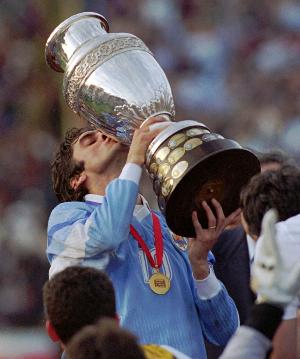 弗朗西斯科利：馬斯坦托諾剛滿18歲，但他就像一個經(jīng)驗豐富的老將