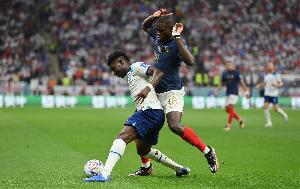 2-0零封烏克蘭！于帕梅卡諾在場(chǎng)時(shí)，法國(guó)隊(duì)已超過(guò)500分鐘未丟球