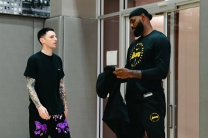 訓練師：每次訓練詹姆斯總是提前兩小時到場準備 遲到會讓他焦慮