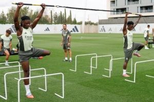 阿斯報(bào)：卡馬文加恢復(fù)參加皇馬合練，對(duì)陣皇家社會(huì)將被征召