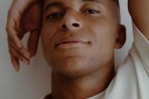 姆巴佩：今年我贏不了金球，登貝萊和阿什拉夫誰(shuí)拿我都會(huì)非常高興