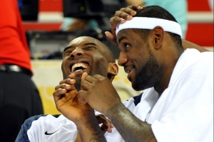 里德談夢八隊：詹姆斯是隊里的開心果 他太搞笑了不停地在講笑話