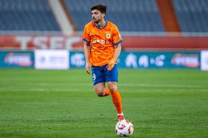 未隨隊(duì)出征上海！媒體人：澤卡之前確實(shí)帶傷的，這場(chǎng)打不了了