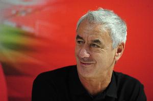 利物浦官方：伊恩-拉什等4人為利物浦vs切爾西傳奇賽教練組成員