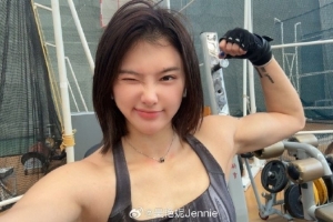 吳艷妮社媒曬訓(xùn)練照：國(guó)家隊(duì)集訓(xùn)的時(shí)光，辛苦但美好