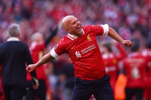 小吧譯言家|一個(gè)夏窗賣人收1.94億！利物浦的買賣咋能做得這么精