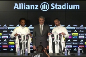 科莫利：關(guān)于我和巴黎主席爭吵的報道是謊言，我和PSG的關(guān)系良好