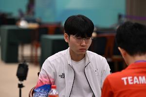 個人第9冠！申真谞2-1逆轉屠曉宇，奪首屆世界最強棋士戰(zhàn)冠軍