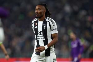 K-圖拉姆：在我打進(jìn)頭球后哥哥并沒有笑，而是用眼神表示祝賀