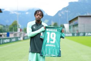 賣便宜了！尤文今夏1000萬(wàn)歐出售姆班古拉，如今德甲3場(chǎng)1球3助攻